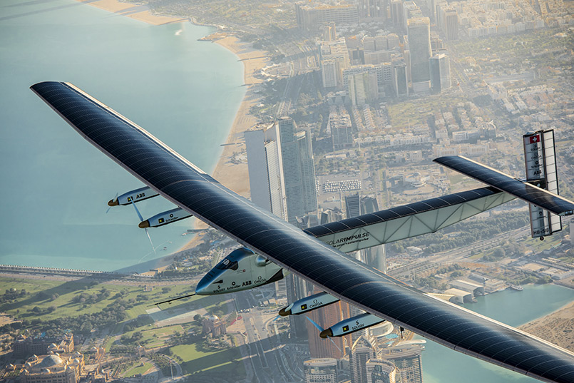 Solar Impulse 2 flying over Abu Dhabi (UAE) undertaking preparation flights for the first ever Round-The-World Solar 2015_03_01 © Solar Impulse | Stefatou | Rezo.ch